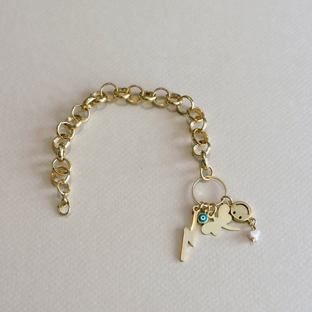 Smiley face bracelet R820